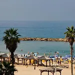Hotel De La Mer - By Townhotels